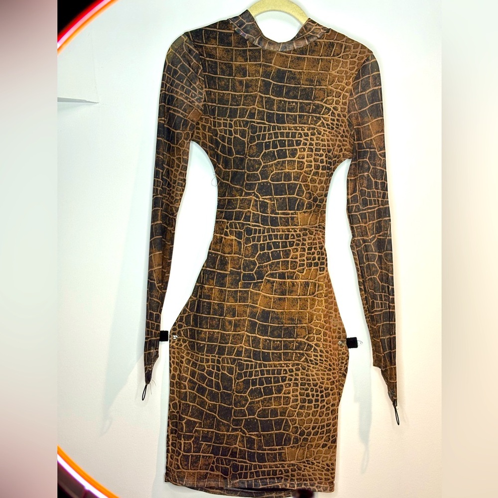 Sexy FashionNova backless club dress